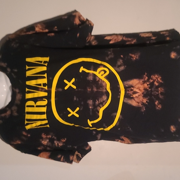 Custom Retro Nirvana Tee - Picture 2 of 4